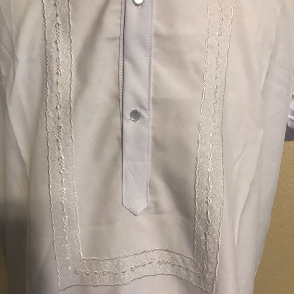 White Hugo Barong Short sleeves with front embroidery. Size large - Picture 6 of 8